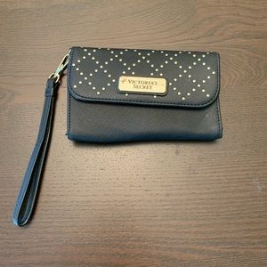 Victoria’s Secret tech clutch